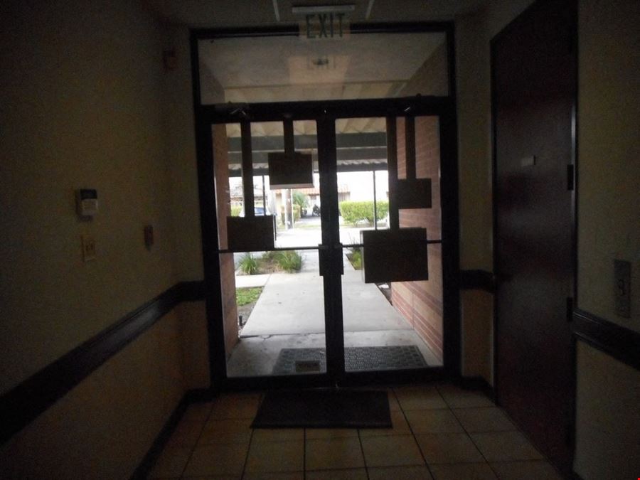 1713 Treasure Hills Blvd. Unit 2B