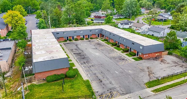 2373 Belcher Dr