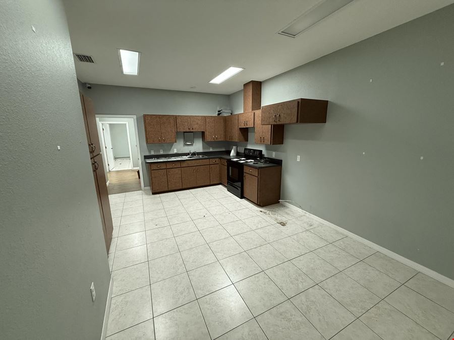 Sebring Commercial Space