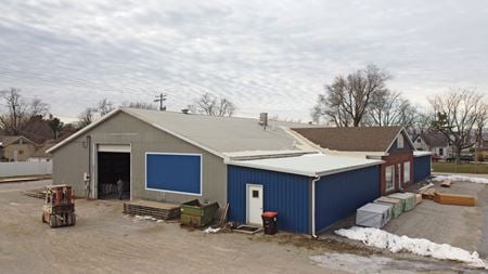 Preview of Industrial space for Sale at 208 W Cherry St