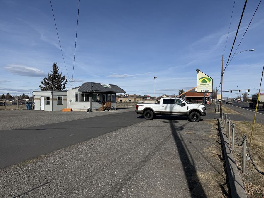 1465 S Highway 97