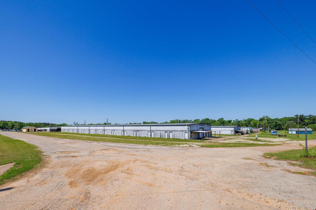 Old Mill Marketplace | 174,864 SF Commercial Buildings | 108-Acres | Dallas MSA
