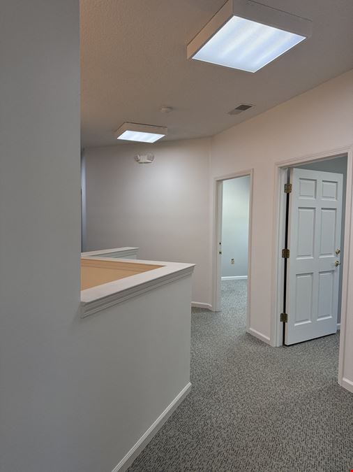 2820 Summer Oaks Dr