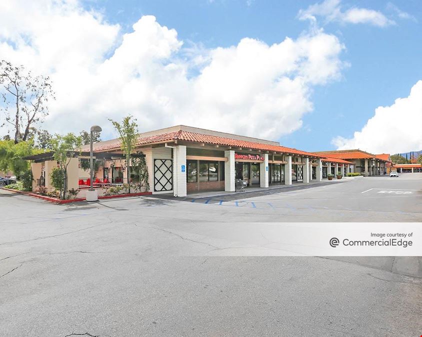 Conejo Valley Plaza - 1330 North Moorpark Road