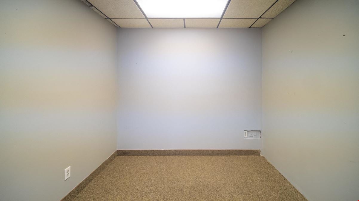 The Omni Building | Move-In Ready SW Suite