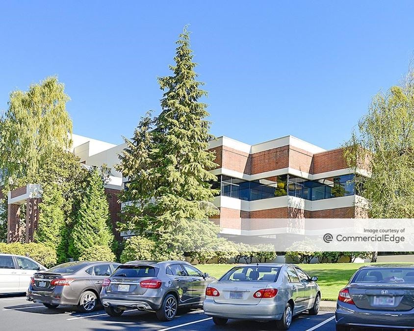 Cornell Oaks Corporate Center, Heartwood