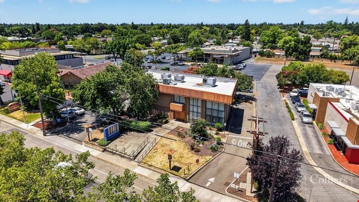 ±3,772 SF Bank with Drive Thru ATM