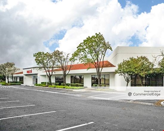 Preview of Industrial space for Rent at 3501 West Warren Avenue