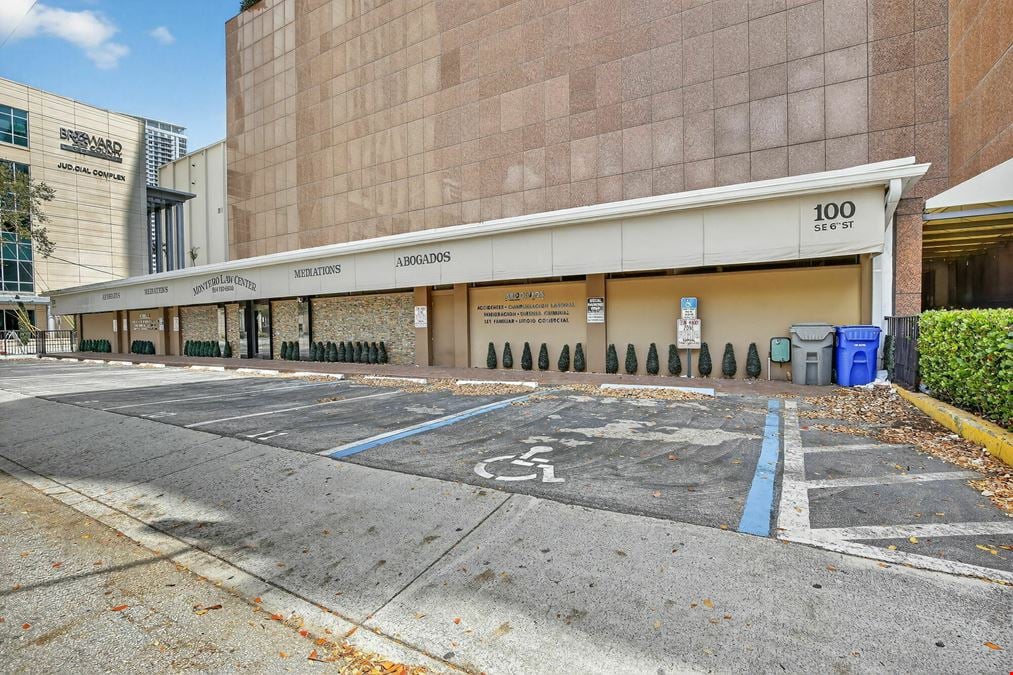 100 SE 6th Street