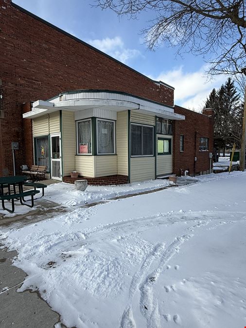 Former Home Town Pizza - Pizza & Sub Shop