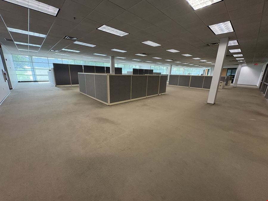 Prime Office Suites For Lease