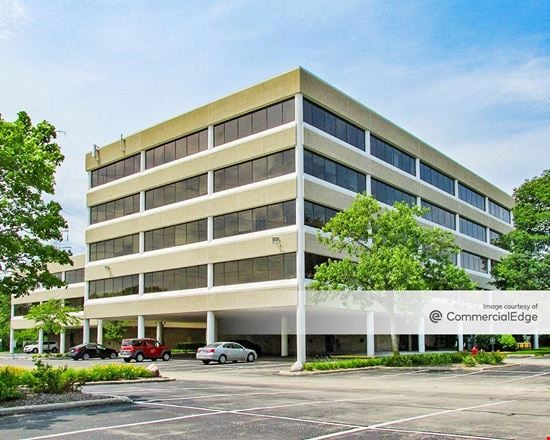 ExecuSpace - Office Center