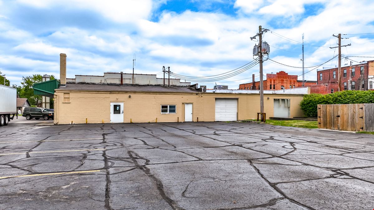 211 N. Wayne St.