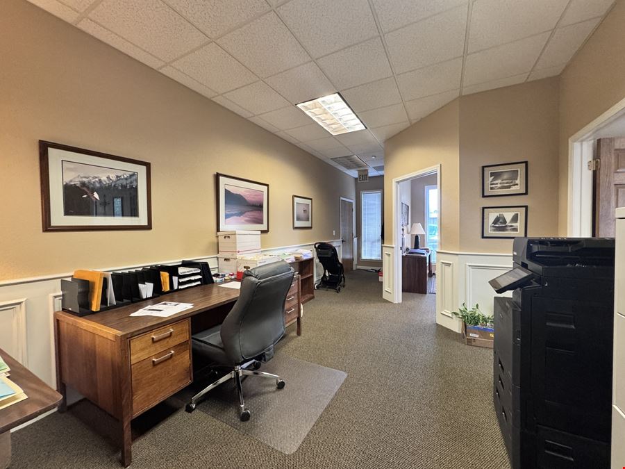 Professional Office Space For Lease