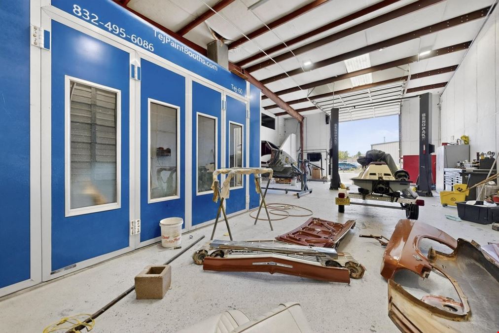 NORTH I25 TWO TENANT WAREHOUSE WITH YARD