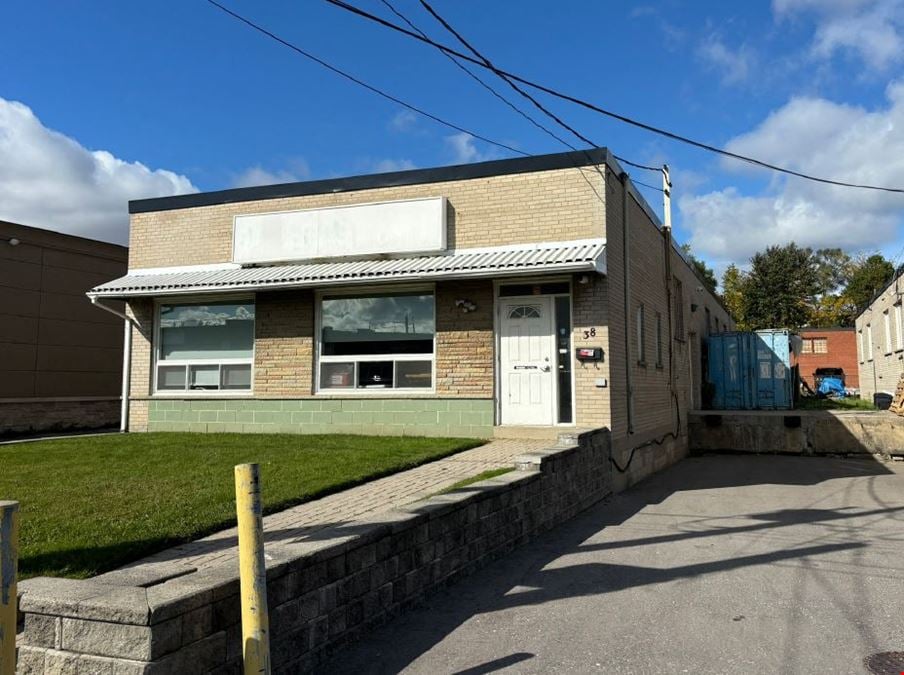 38 Chauncey Avenue, Etobicoke