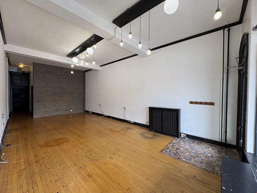 113 E Washington St # 115