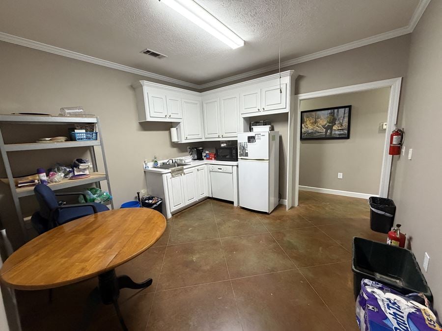 Professional Office Suite Available - Madison, MS