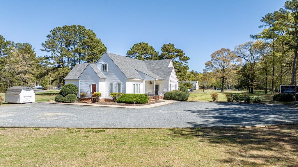 22639 Center Pkwy
