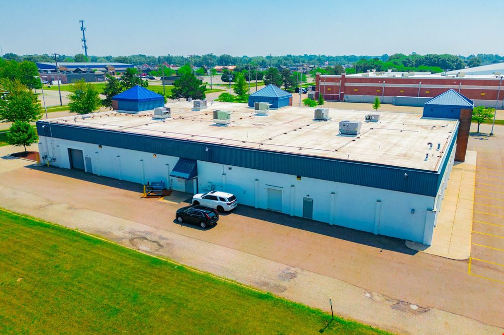 5206-5210 West Saginaw Highway