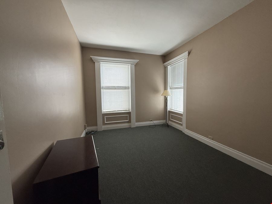 106 Wellington Place