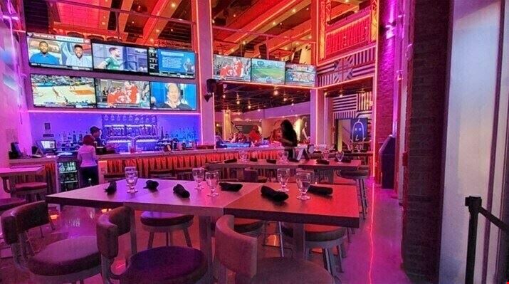 JC Heights | Turnkey Restaurant-Bar | Rooftop & Liquor License | Night Life Opportunity
