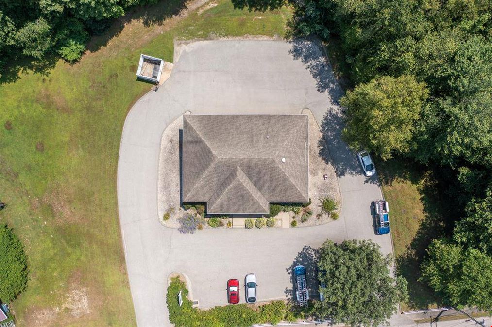 20 Knollwood Drive