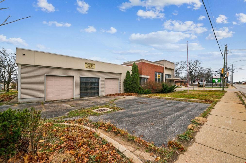 Muskegon - Free Standing Retail - Former Bank