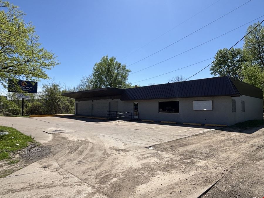 3728 Eastern Ave, Davenport