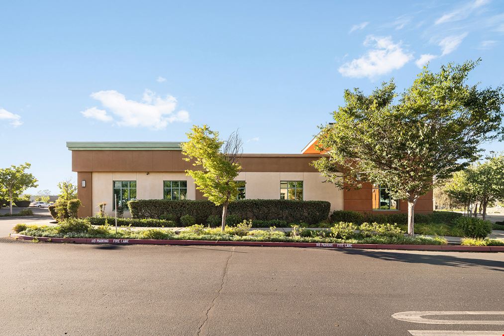 82 Table Mountain Professional Center