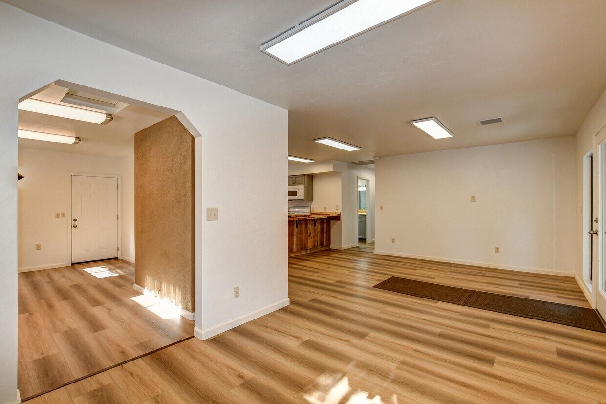 402 Whipple Street Prescott