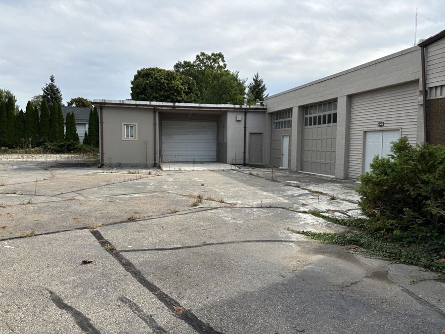 Lansing Industrial Building 