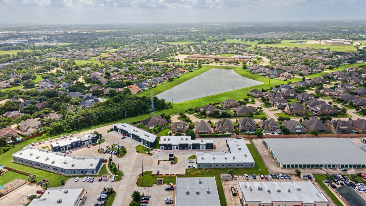 Modern Office Building in West Houston Submarket
