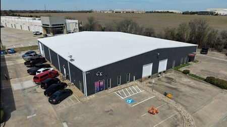 Preview of Industrial space for Rent at 2011 Industrial Blvd