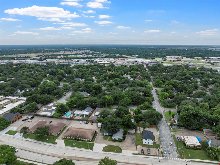 3720 W Waco Dr