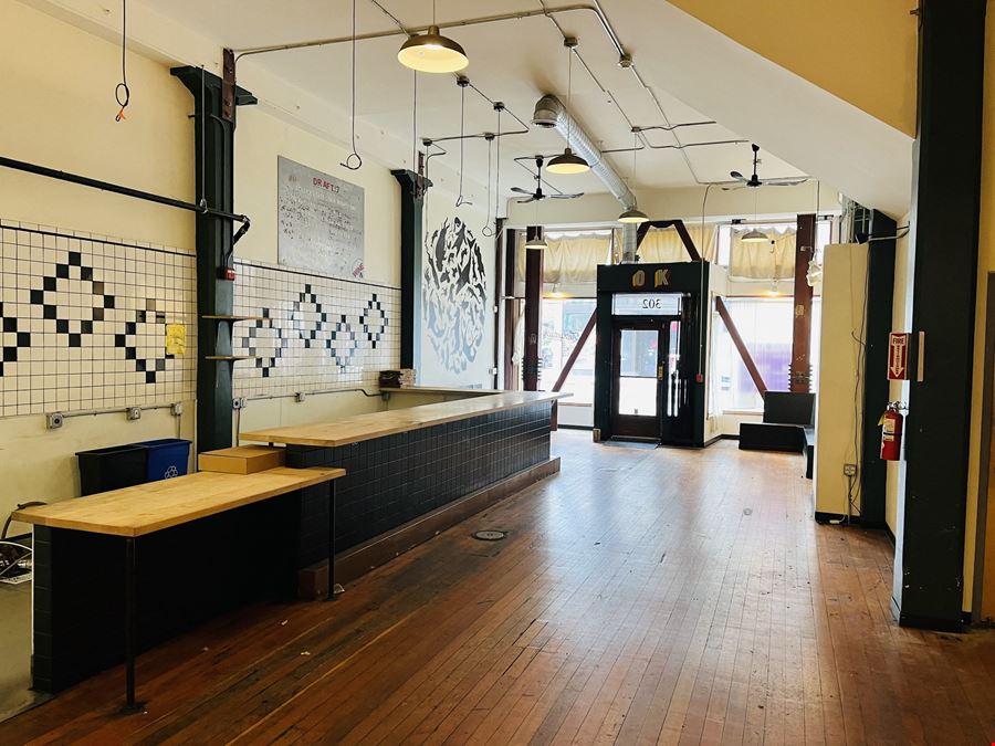 The King Building: 302 & 308 12th Street