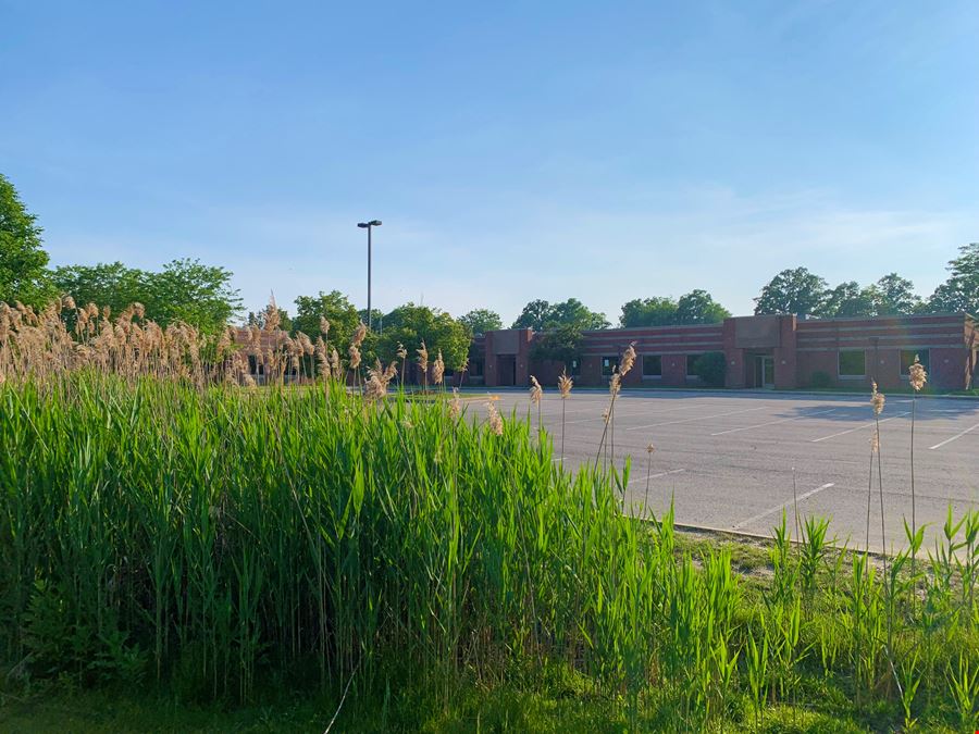 The Ponds Office Center North