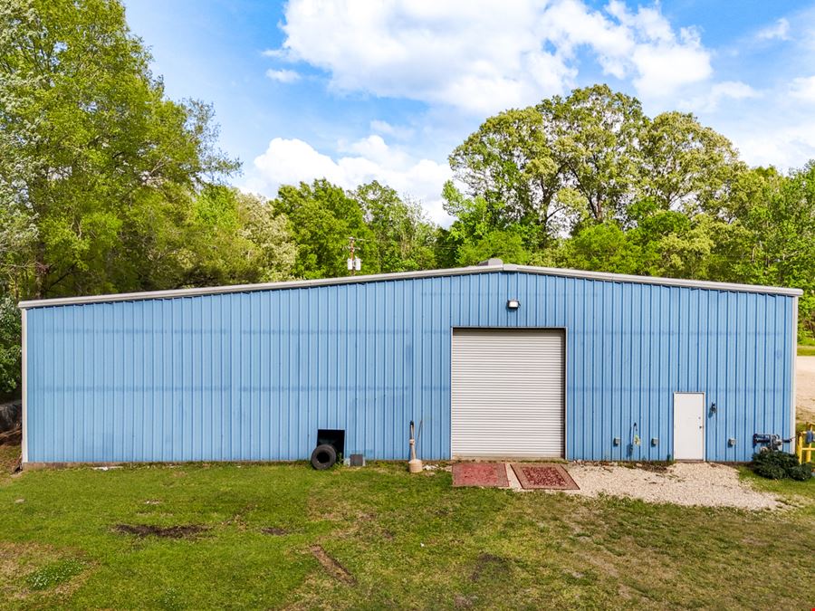 Motivated Seller – Income-Producing ±10,000 SF Office/Warehouse
