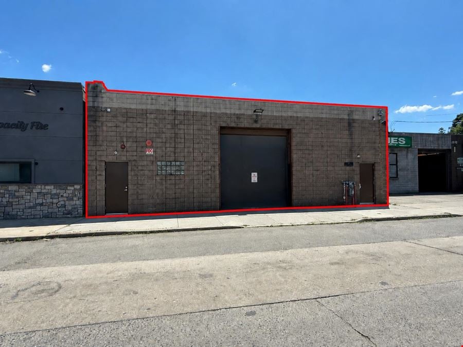 70 Bennington Ave