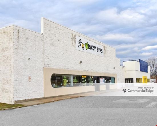 Preview of Retail space for Rent at 7723 Mentor Avenue