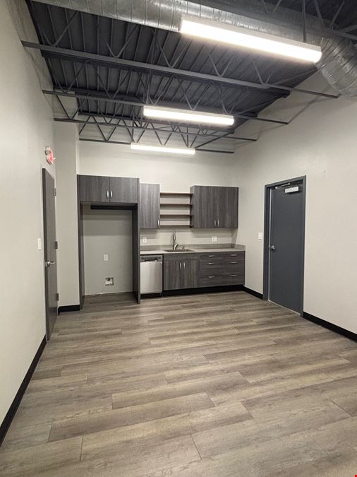 Spruce St Industrial/Retail Opportunity
