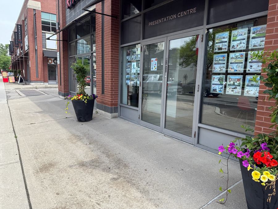 125 Lakeshore Road East Unit C