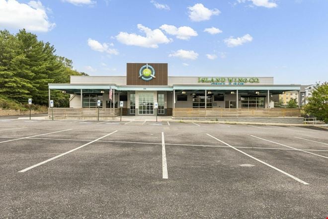 Preview of Retail space for Rent at 350 University Blvd