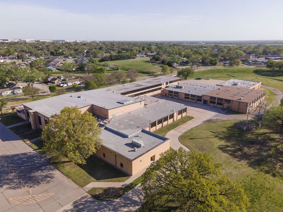 Former Jardine Middle School