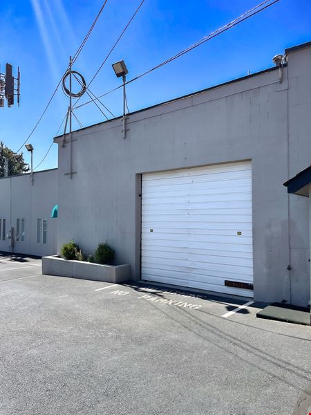 Preview of Commercial space for Rent at 5808 Summitview Ave . Suite B
