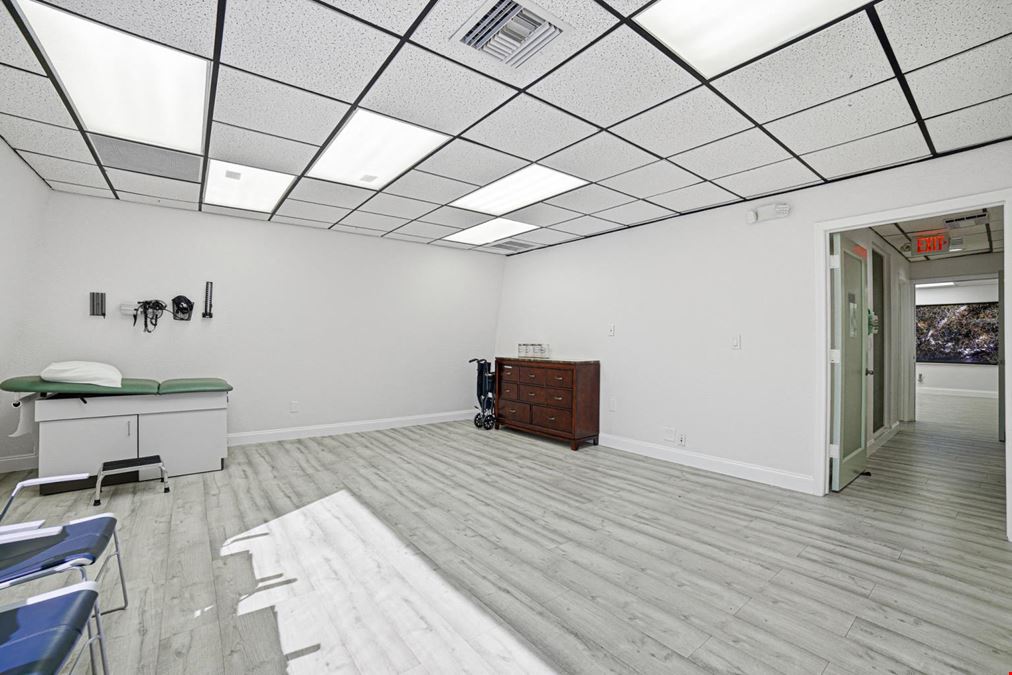 2929 N University Dr Unit 210