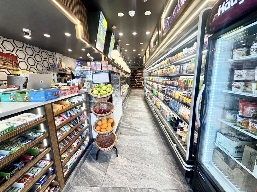 Gourmet Deli - Convenience store for sale in Williamsburg