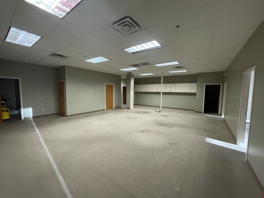 Crosstown Business Center