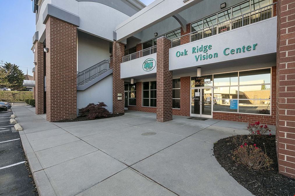 1143 Oak Ridge Tpke #212