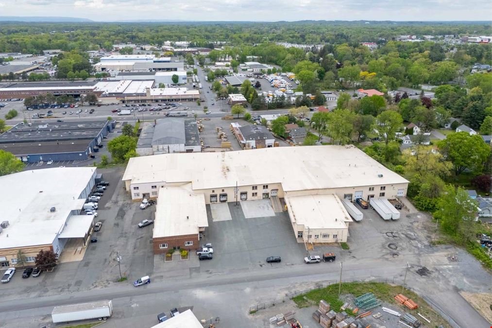 16 Commercial Avenue